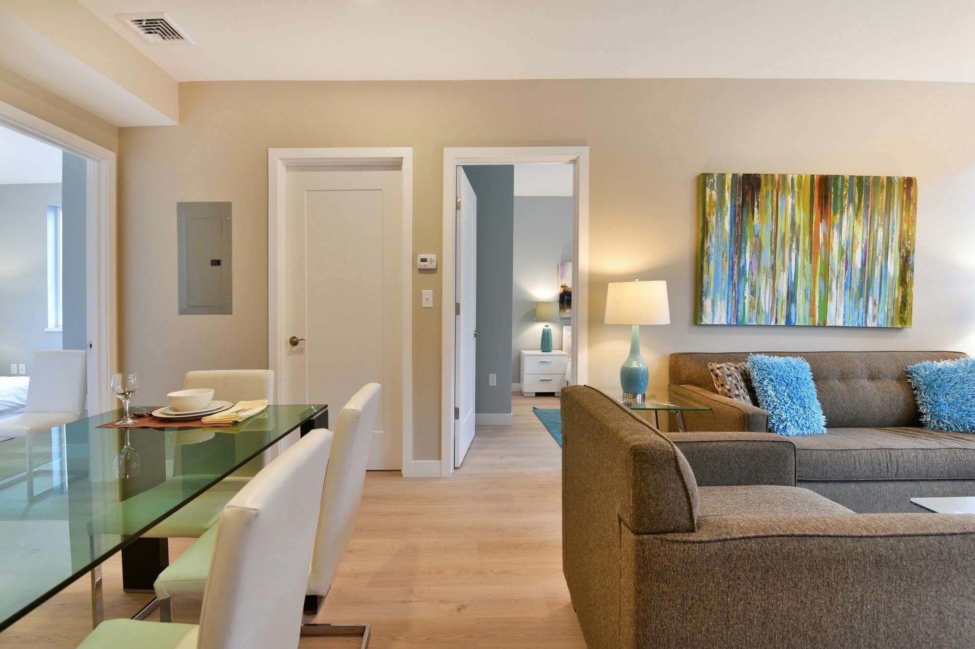 Global Luxury Suites At Longwood ブルックライン エクステリア 写真